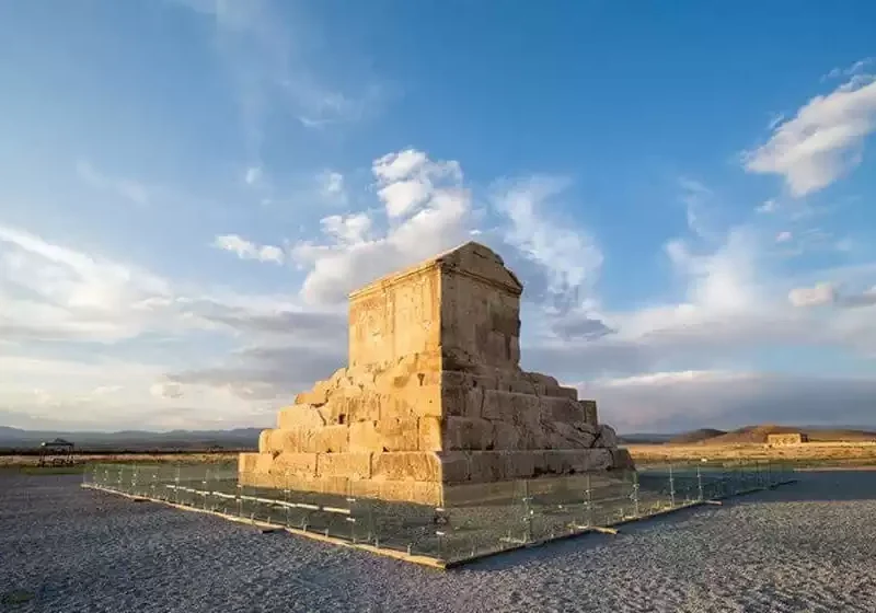 پاسارگاد میراث جاودان هخامنشیان و یادمان کوروش کبیر