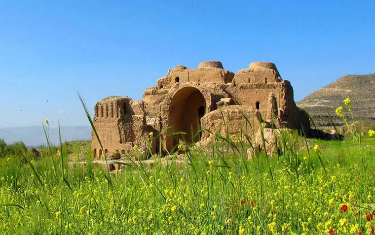 فیروزآباد فارس پایتخت بنیانگذار ساسانیان و گهواره تمدن اردشیر